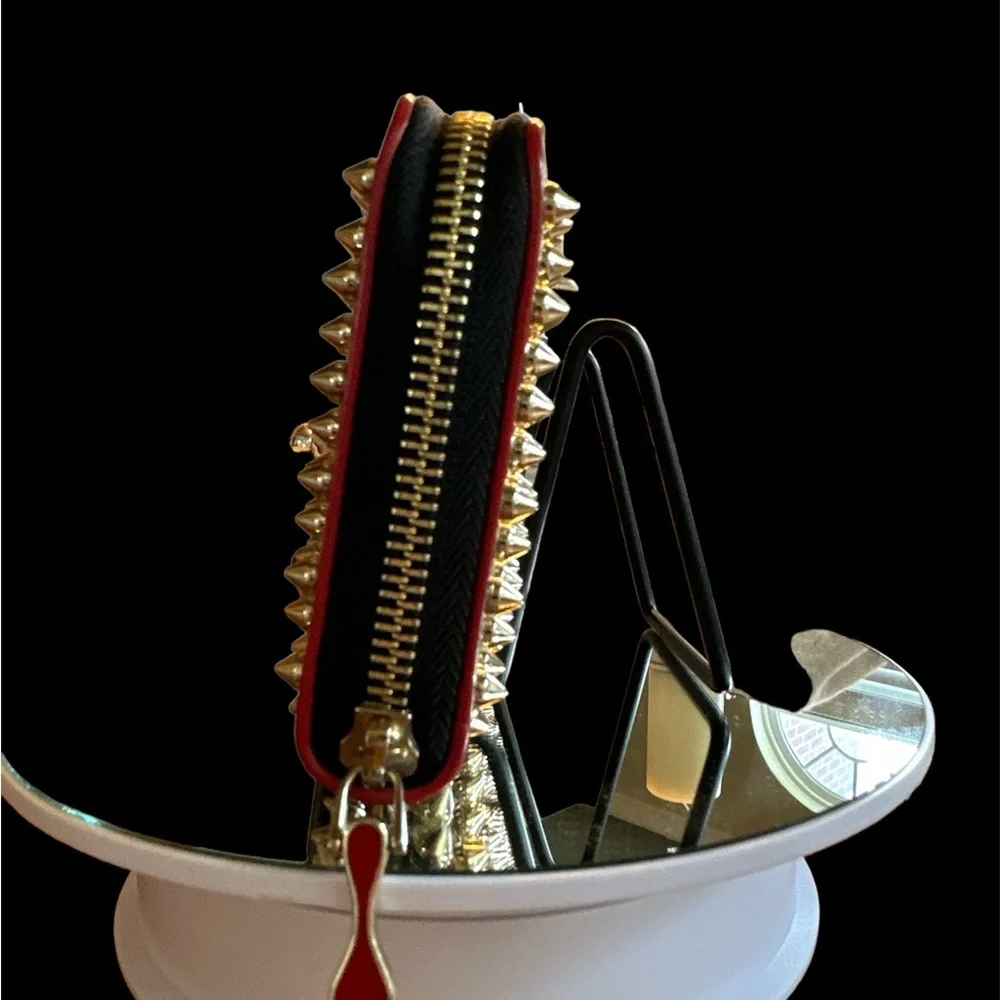 Christian Louboutin cheetah full zip around long wallet! LIKE NEW!! - Picture 4 of 8